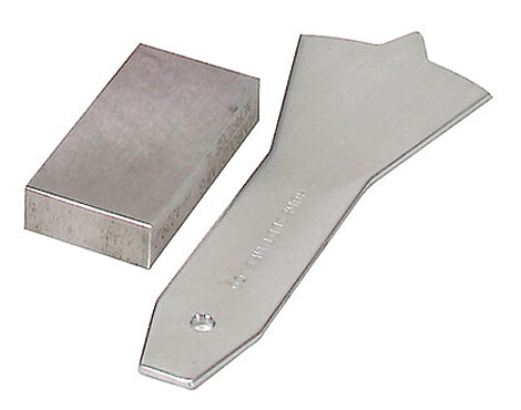 ASTM Grooving Tool with gauge block